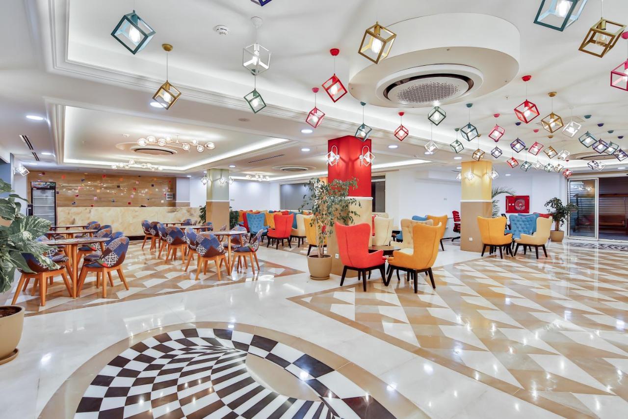 Crystal Club World Of Colours Hotel Belek Buitenkant foto
